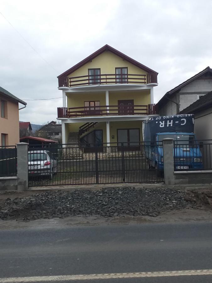 Casa Maria Bed & Breakfast เนเกรชที-อาช ภายนอก รูปภาพ